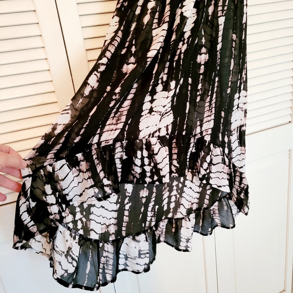 Bathing Suit Coverup - Picture 6 of 10